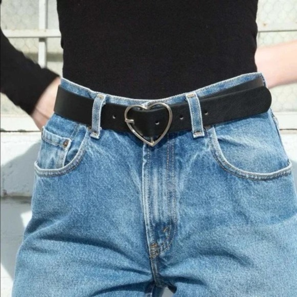 Brandy Melville Black Heart Buckle Belt